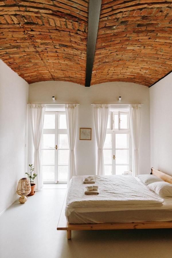 Apartmany Starak V Historickem Centru Znojma Znojmo Kültér fotó